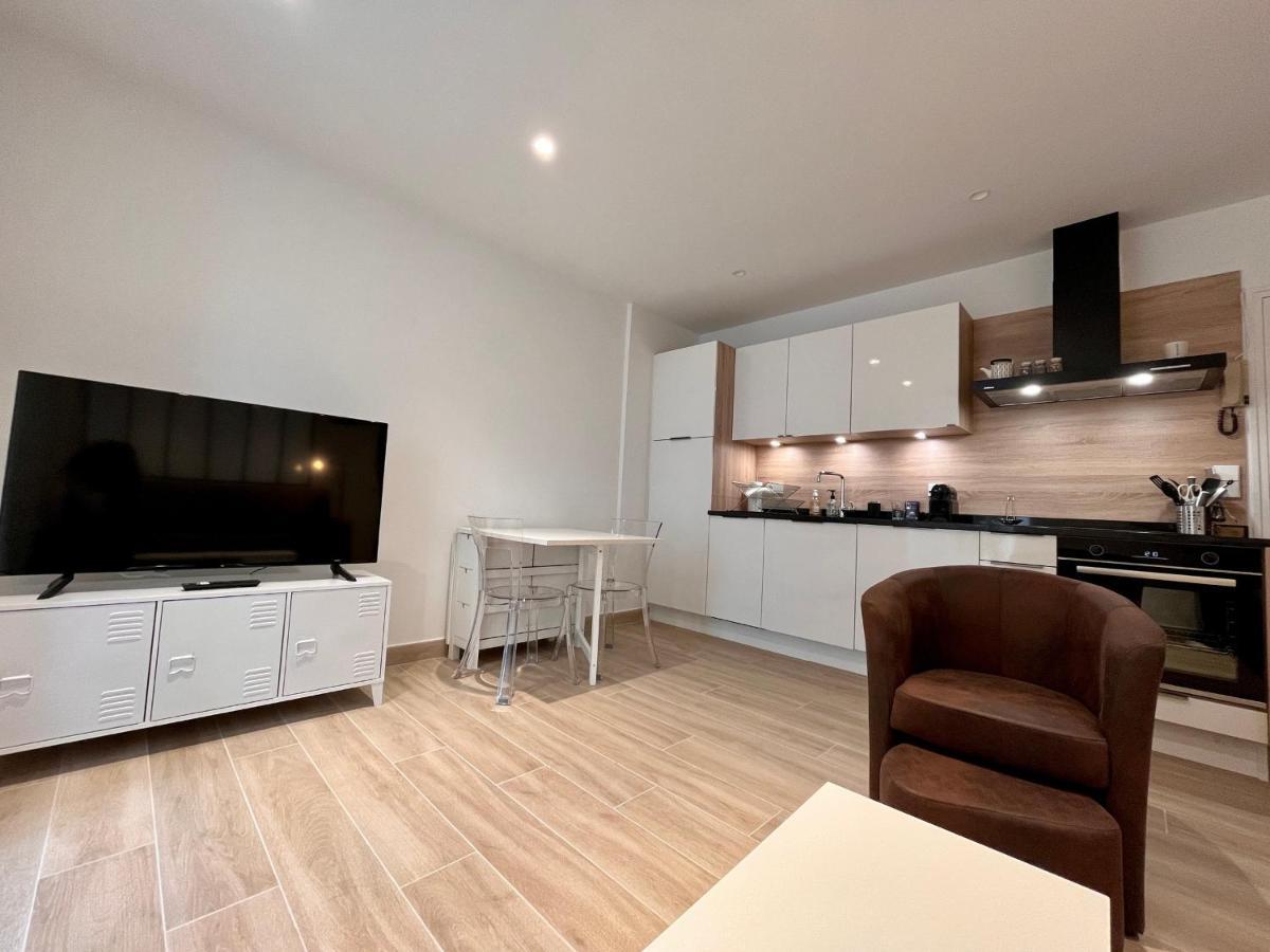 Appartement Lumineux 2 Pieces, Coeur De Saint-Jean-De-Luz, Proche Plage Et Commerces, Avec Wifi - Fr-1-239-1002 Buitenkant foto